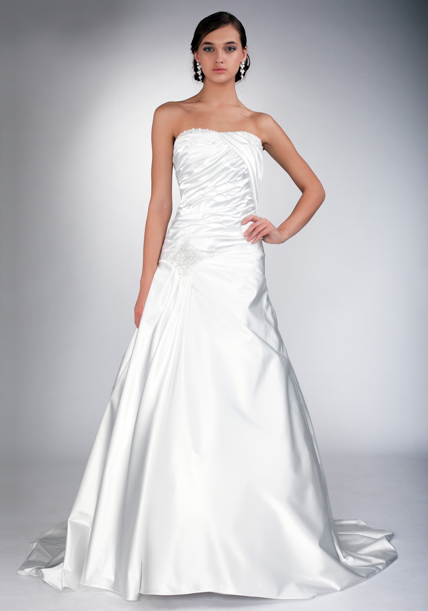 Каталог свадебных платьев - коллекция Darling - Мод. 528.1-208 | Lily`s