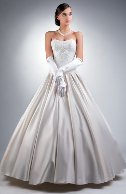 Каталог свадебных платьев - коллекция Darling - Мод. 9.0-7 | Lily`s