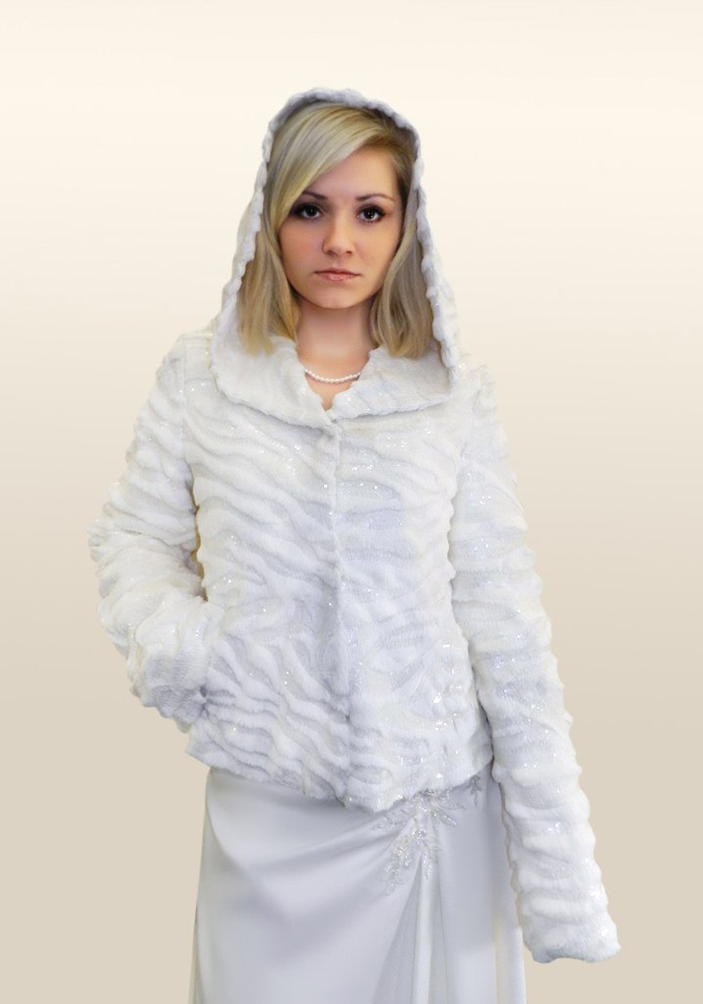 Аксессуары - каталог свадебных шубок - шубка 18f28 | Lily`s